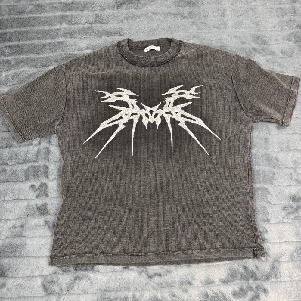 Zara Mens Gray Graphic Ribbed T-Shirt Short Sleeve Edgy Streetwear Size S